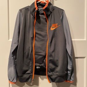 Boys Nike track suit. GUC